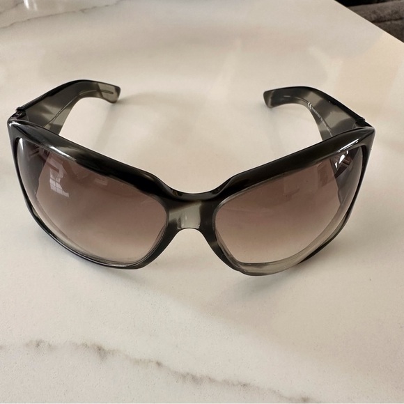 Gucci Sunglasses GG 2902/S Oversized Sunglasses - Picture 1 of 11